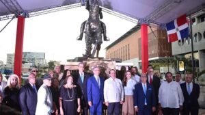 Instituto Duartiano devela primera estatua ecuestre de Juan Pablo Duarte en la República Dominicana