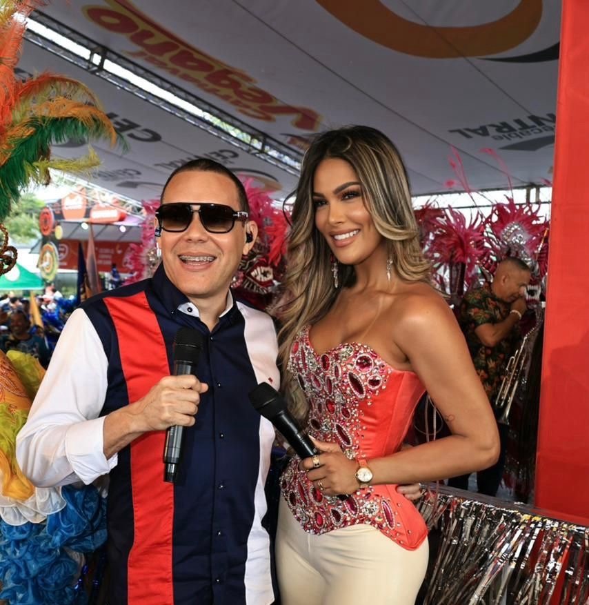 Caroline Aquino y Oliver Peña impactan en la primera gran salida del mundialmente famoso Carnaval Vegano 2026