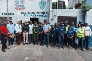 Autoridades realizan operativo de notificación a metaleras en Villa Consuelo