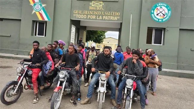 Ejército detiene 37 haitianos indocumentados en Dajabón