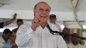 “Yo no sé de eso; si fuese de una siembra de yuca o batata, sí”: Hipólito Mejía sobre seguridad de la Línea 2-C del Metro