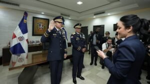 Policía Nacional estrena nuevo director; resalta retos y desafíos por delante