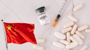 EE.UU. acusa a China de permitir vínculos entre su industria química y los narcos