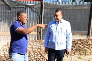 Titular del SNS supervisa construcción de Unidad de Quemados Pediátrica del Robert Reid