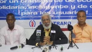 Transportistas dan ultimátum de 20 días al Gobierno antes de subir pasajes