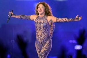 Shakira expresa dolor por muerte de trabajador en montaje de concierto en Río