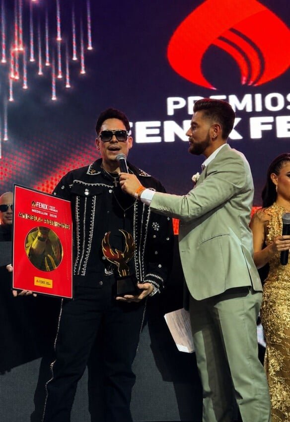 Angelo Perrone gana premio internacional y pone en alto el nombre de RD
