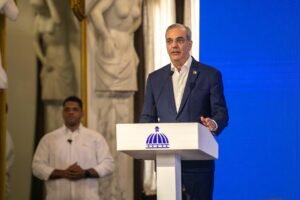 Gobierno presenta nuevo sistema de Permiso de Salida de Menor 100% digital; servicio estará gratuito hasta el 28 de junio
