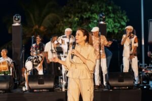 Concierto del Grupo Bonyé para las madres en el Malecón Deportivo atrajo más de 4 mil personas