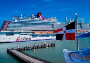 Ministerio de Salud y Autoridad Portuaria activaron protocolos sanitarios al crucero en Puerto Plata; tripulantes aislados no desembarcaron