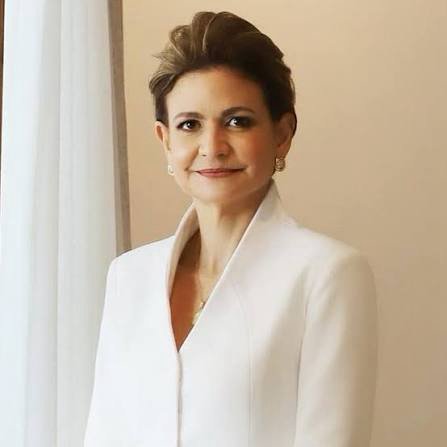 Raquel Peña reconoce fallas del sistema ante aumento de feminicidios