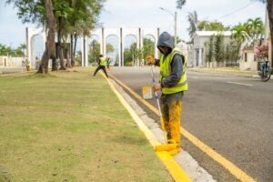 Alcaldía del Distrito Nacional reacondiciona cementerios previo al Día de las Madres