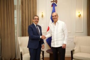 Abinader se reúne con el rector electo de la UASD para fortalecer la educación superior