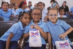INABIE mejora la visión de estudiantes con más de 4,705 lentes correctivos y 20 cirugías especializadas