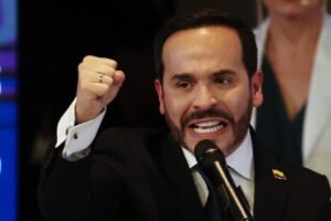 Presidente electo de Colombia anuncia denuncias por presuntas irregularidades del Gobierno de Petro