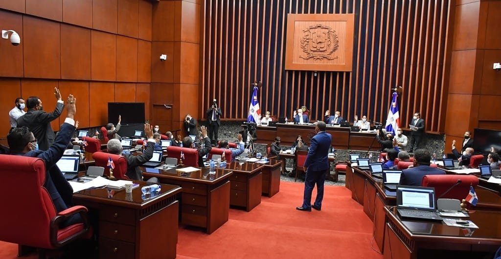 Presidente del Senado propone modificar 18 artículos del nuevo Código Penal antes de su entrada en vigor