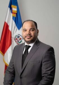 Defensor del Pueblo exhorta a la Policía a fortalecer la reforma institucional