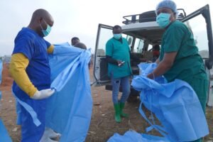 Epidemia de ébola se extiende por un territorio mayor que Francia en la RDC