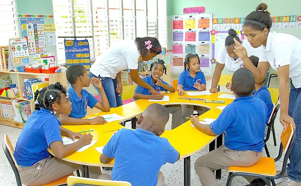 Felabel rechaza retraso del inicio de clases en tres centros educativos de San Francisco de Macorís