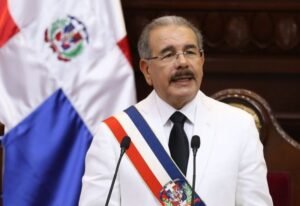 Diputado del PRM propone reconocer a Danilo Medina y destaca su gestión