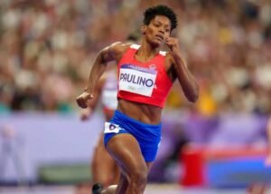 La atleta dominicana Marileidy Paulino busca este sábado coronar su hegemonía en la pista de Bruselas