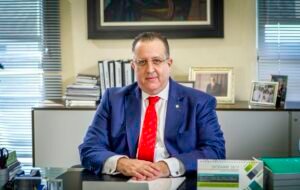Mahín Díaz resalta solidez económica: RD crece un 4,5 % impulsada por el turismo y la inversión