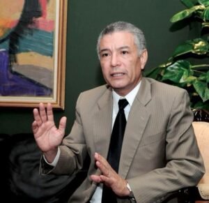 Tribunal rechaza intento de Ángel Lockward para extinguir proceso judicial